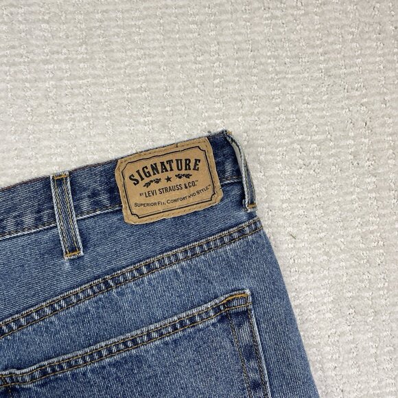 Y2K Levi Strauss Signature Jean Shorts Waist Size 46 Relaxed Denim Skater Read - Picture 8 of 12